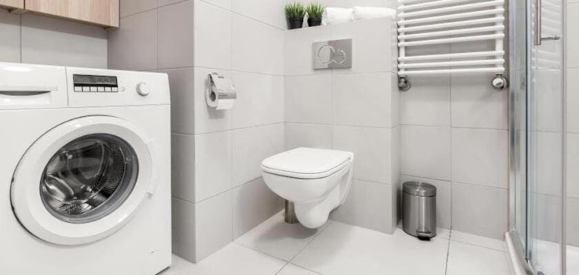 Apartment Channel Na Wspolnej Centrum Deptak Pkp Pks -garaz Podziemny Zameldowanie -wymeldowanie Bez Kontaktowe Kielce