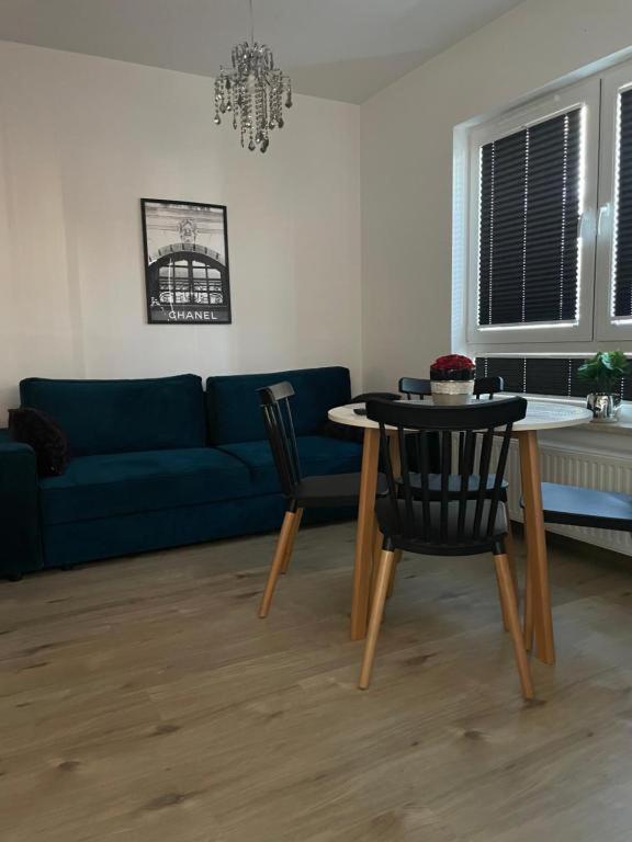 Channel Na Wspolnej Centrum Deptak Pkp Pks -garaz Podziemny Zameldowanie -wymeldowanie Bez Kontaktowe Apartment Kielce